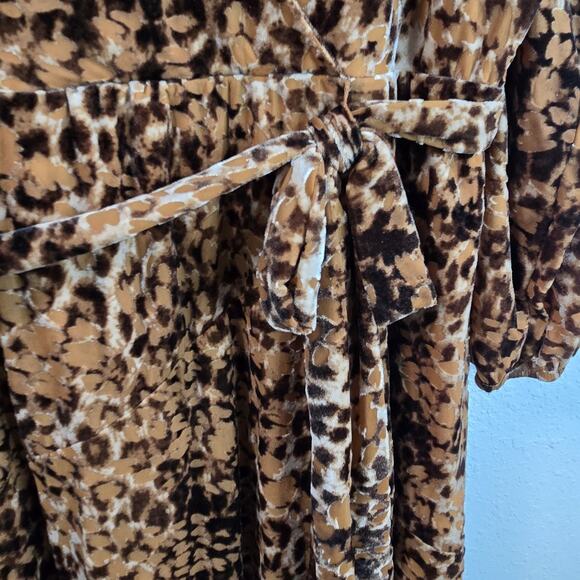 Nurture Westbound Plus Size 3X Faux Wrap Belt Dress Animal Print Velvet Burnout - Picture 15 of 16